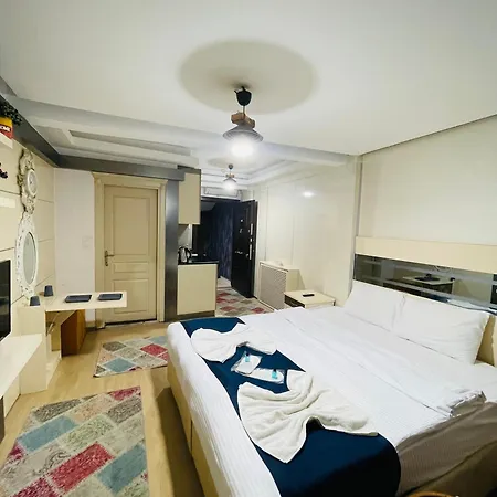 Hotel Taksim Premium Aparts 2*