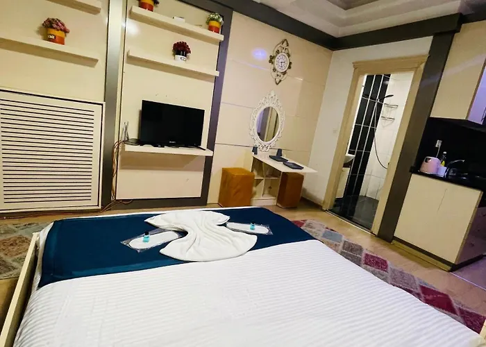 Hotel Taksim Premium Aparts 2*