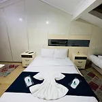 Taksim Premium Aparts 2* Istanbul