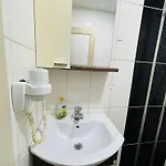 Taksim Premium Aparts Hotel 2*