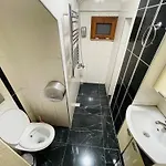 Taksim Premium Aparts Hotel 2*
