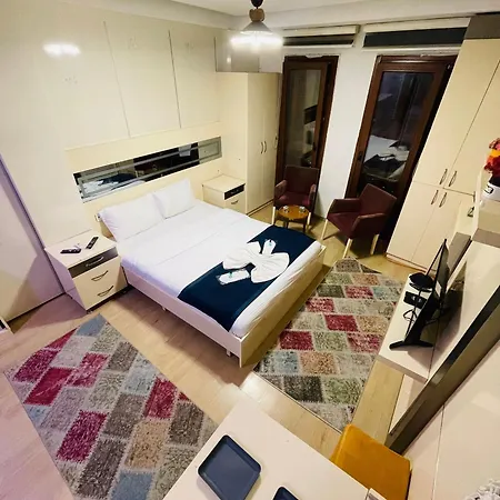 Ξενοδοχείο Taksim Premium Aparts 2*