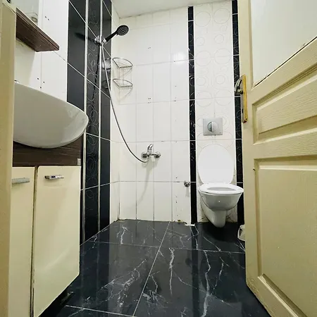 Ξενοδοχείο Taksim Premium Aparts 2*